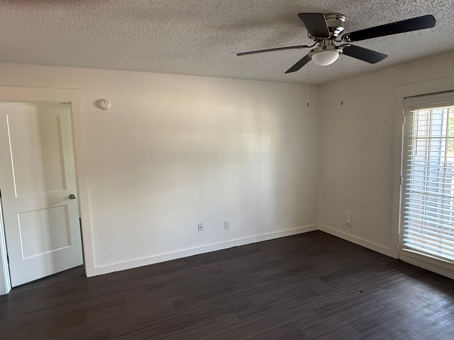 Norman Apartment: 300 36th Ave SW