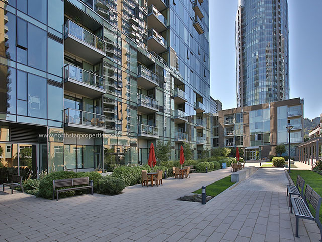 Portland House: 841 SW Gaines St. #203