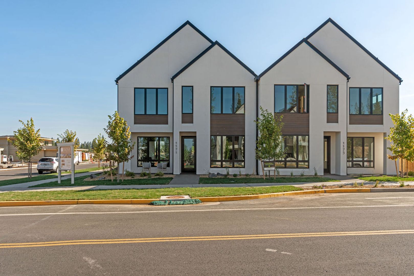 Bend Townhome: 1171 NW Skyline Ranch Rd