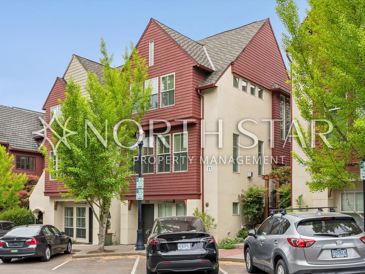 Lake Oswego House: 524 2nd St