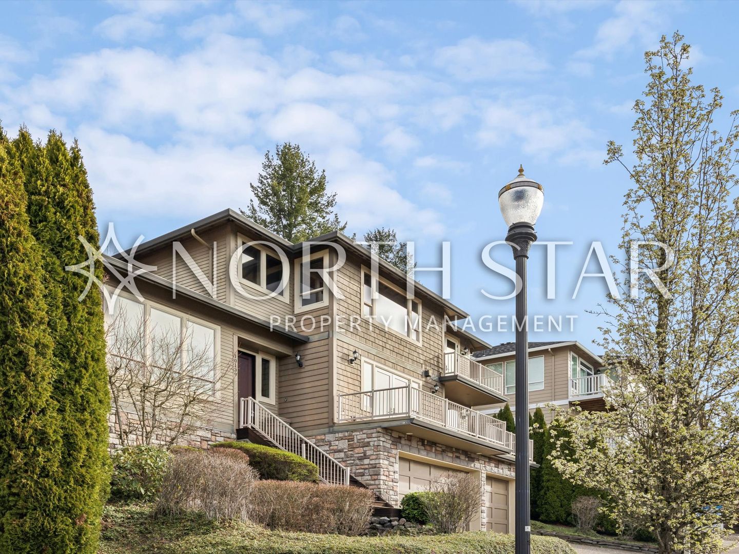 Portland House: 10139 NW Skyline Heights Dr