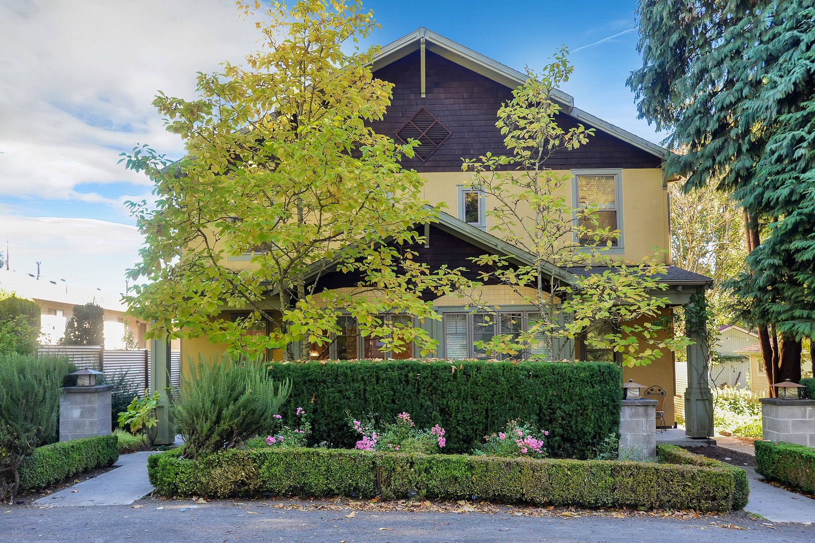 Lake Oswego House: 577 5th St