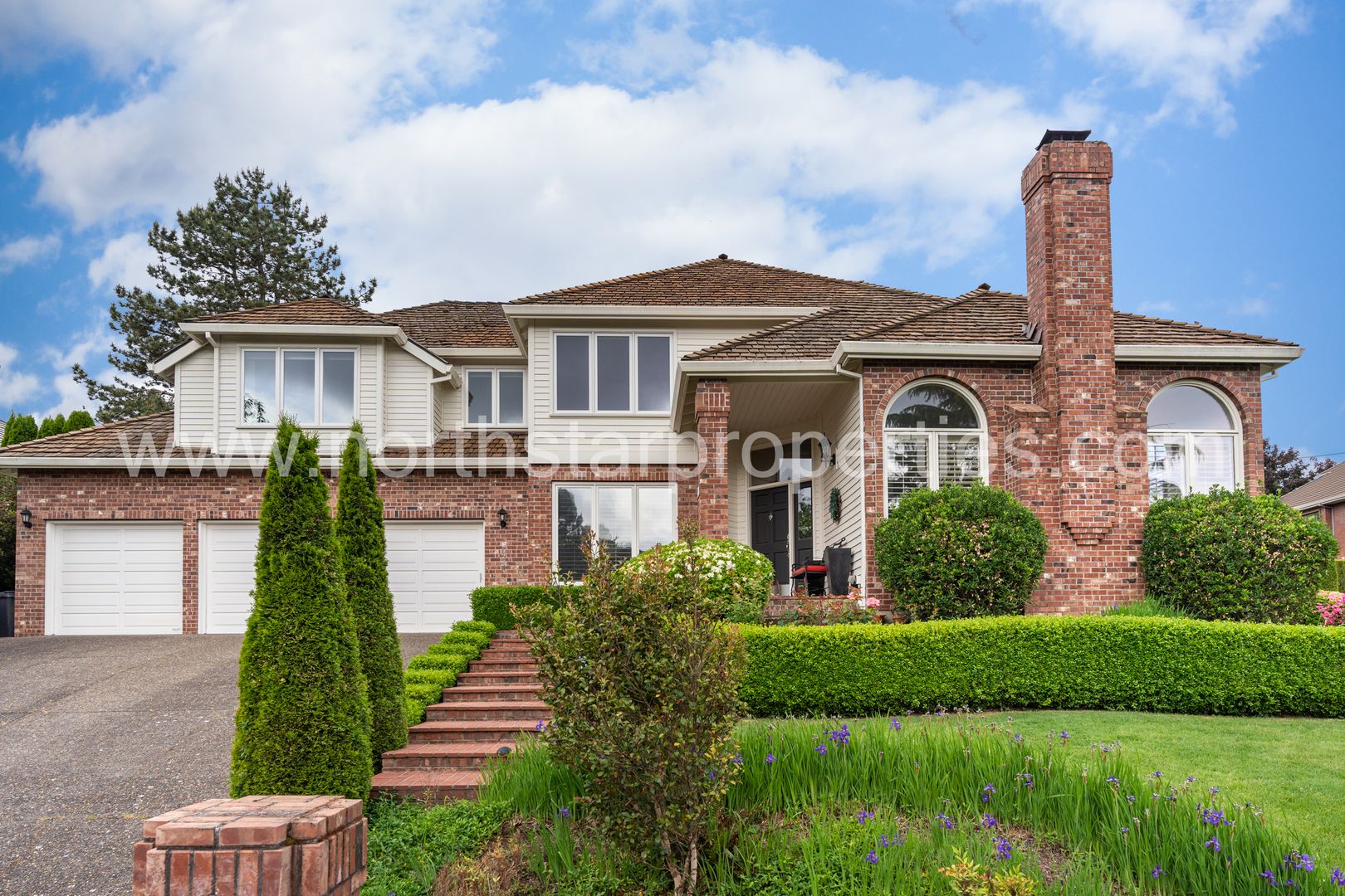 Lake Oswego House: 16754 Quail Ct