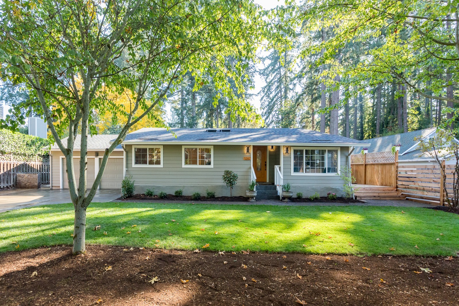 Lake Oswego House: 5262 Rosewood St.