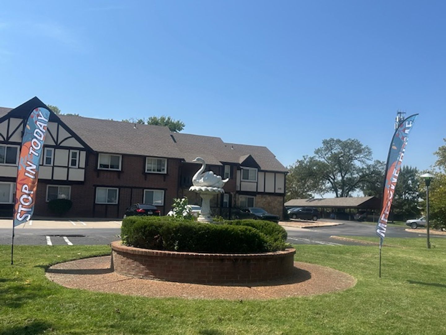 Wichita Apartment: 1915 N Porter St