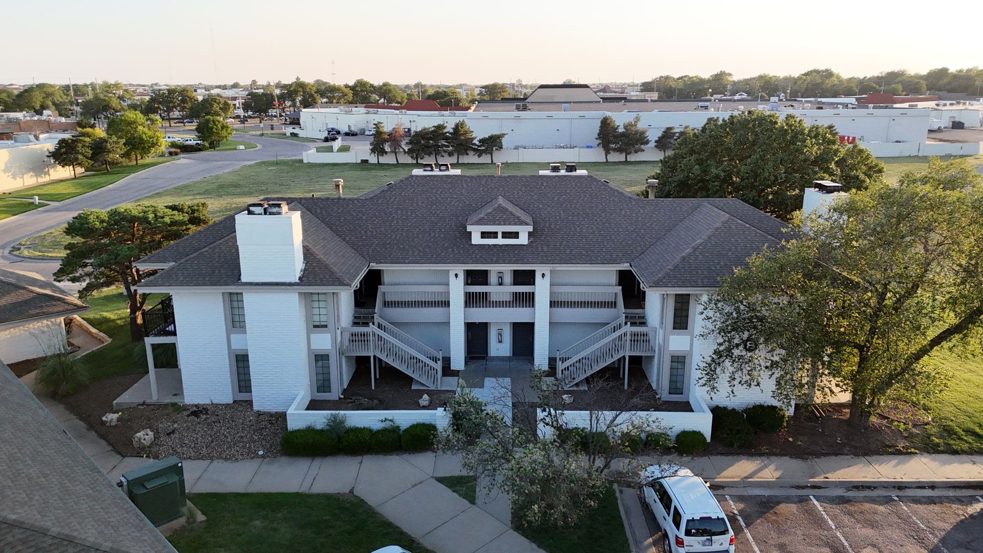 Wichita Apartment: 2280 North Tara Circle