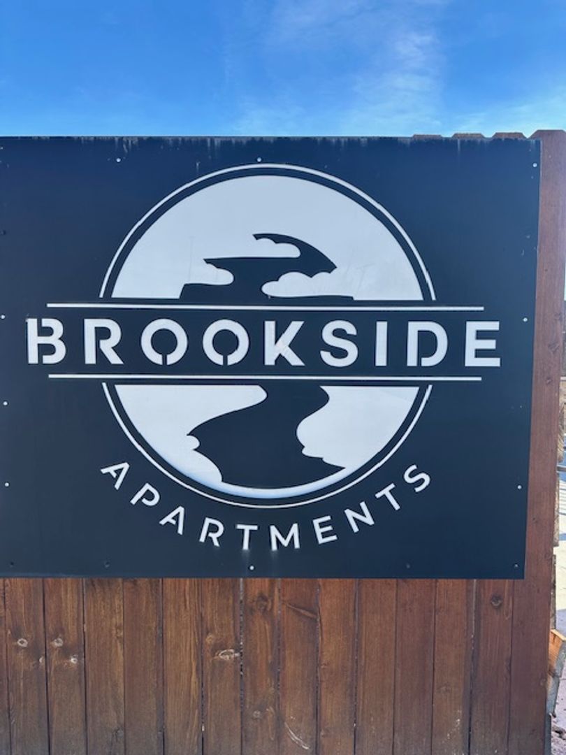 Wichita Apartment: 4964 E. Lincoln St.