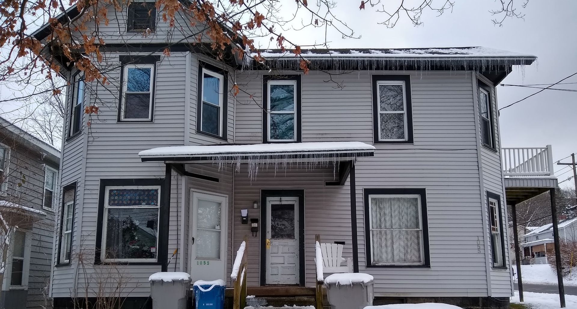 Meadville Apartment: 1055 - 1057 Liberty St.