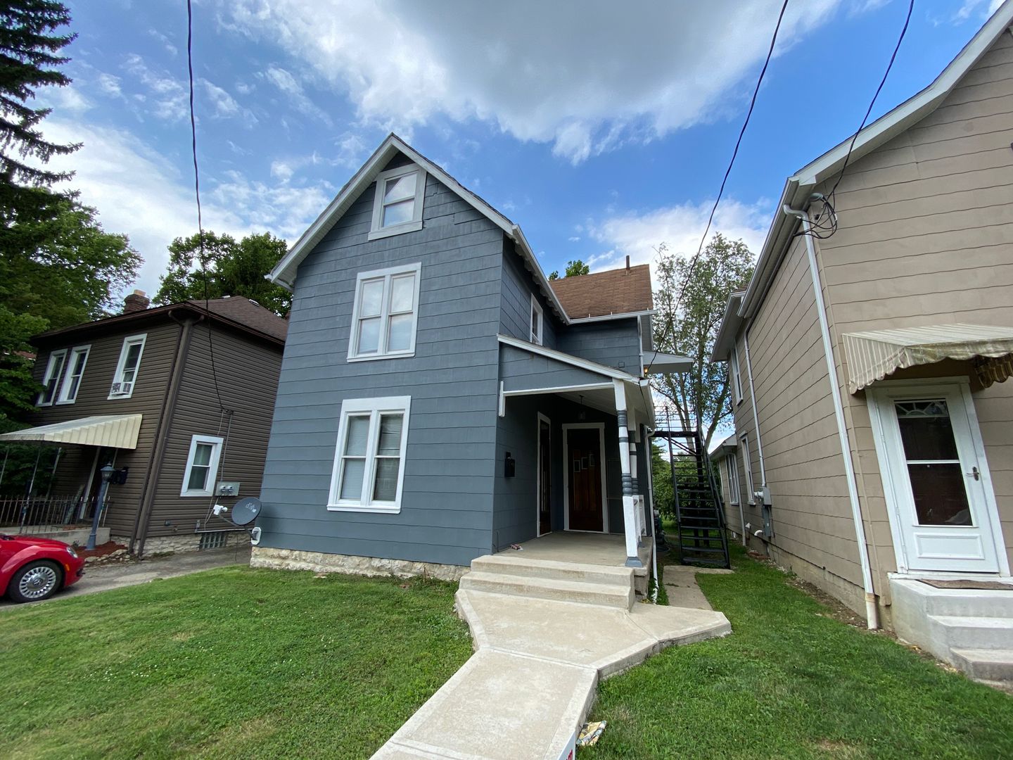 Columbus Apartment: 106-108 W Tompkins St