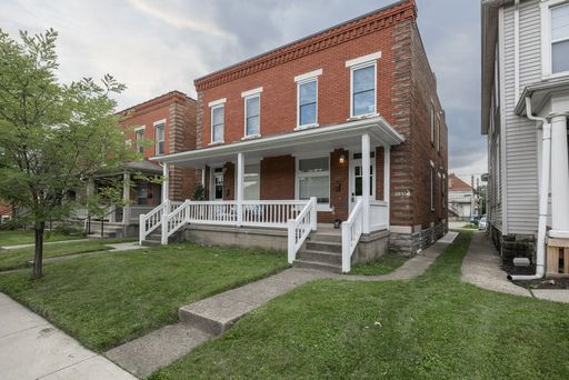 Beautiful 4 Bedroom Duplex, Perfectly located outside of Ohio State Central Campus! – photo 1