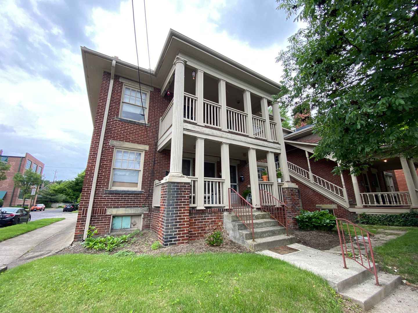 Columbus Apartment: 47 Thurman Ave