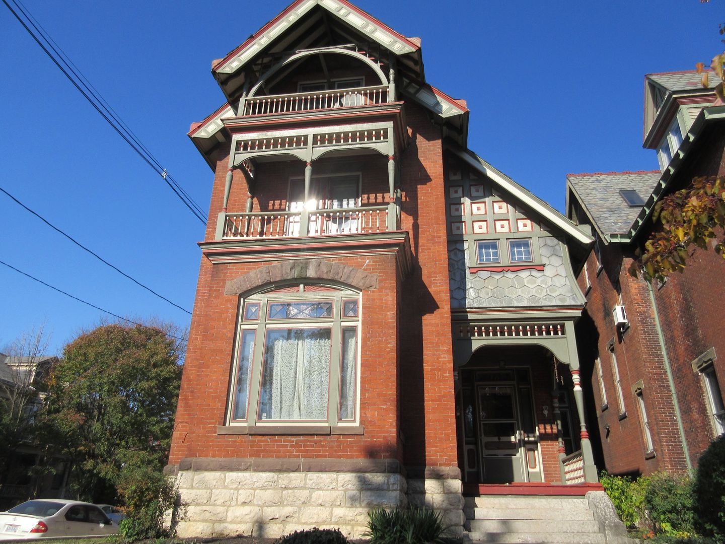 Columbus Apartment: 78 Smith Pl