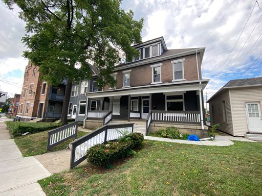 Southwest OSU Campus Duplex! – photo 1