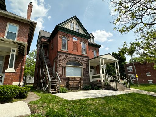 8 Bedroom House Near OSU Campus – photo 1