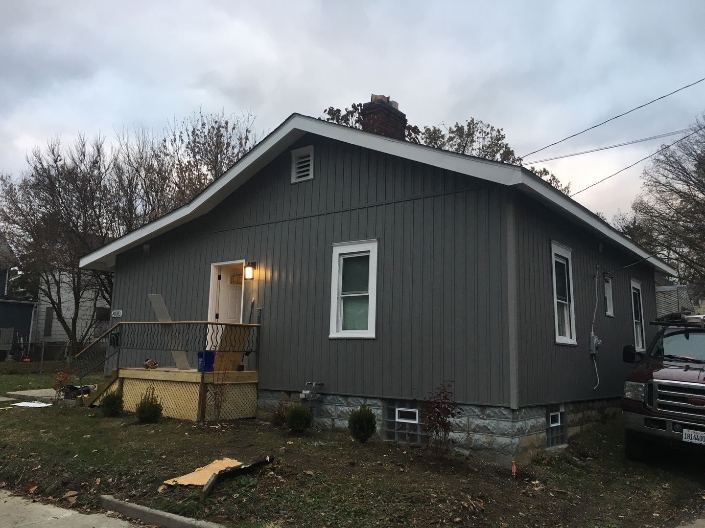 Columbus Apartment: 165 E Tompkins St