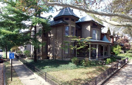 Victorian Village - Short North Half Duplex! – photo 1
