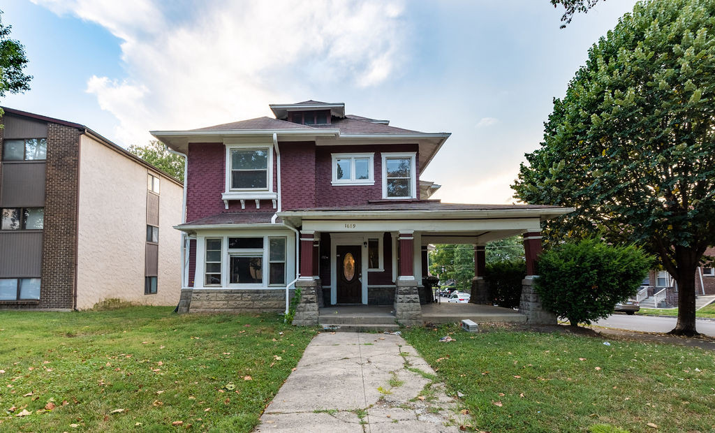 Columbus Apartment: 1689 Summit St