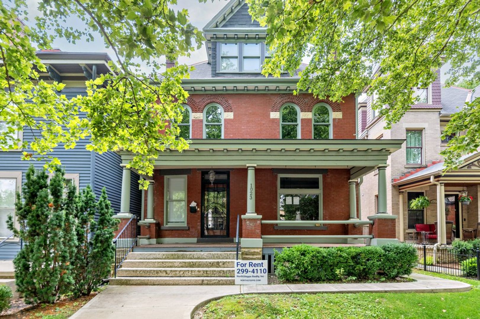 Columbus House: 1023 Neil Ave
