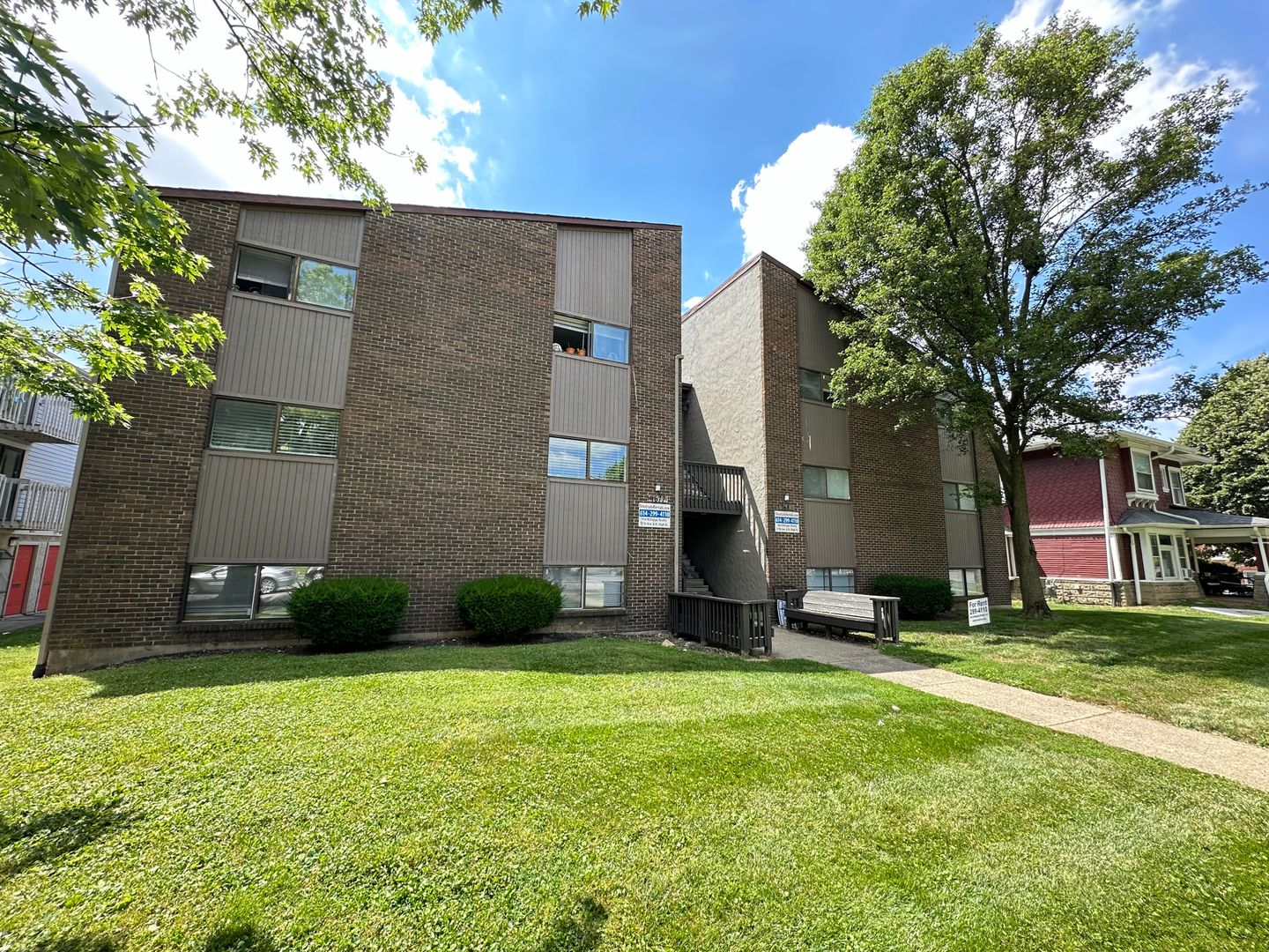 Columbus Apartment: 1677 Summit St