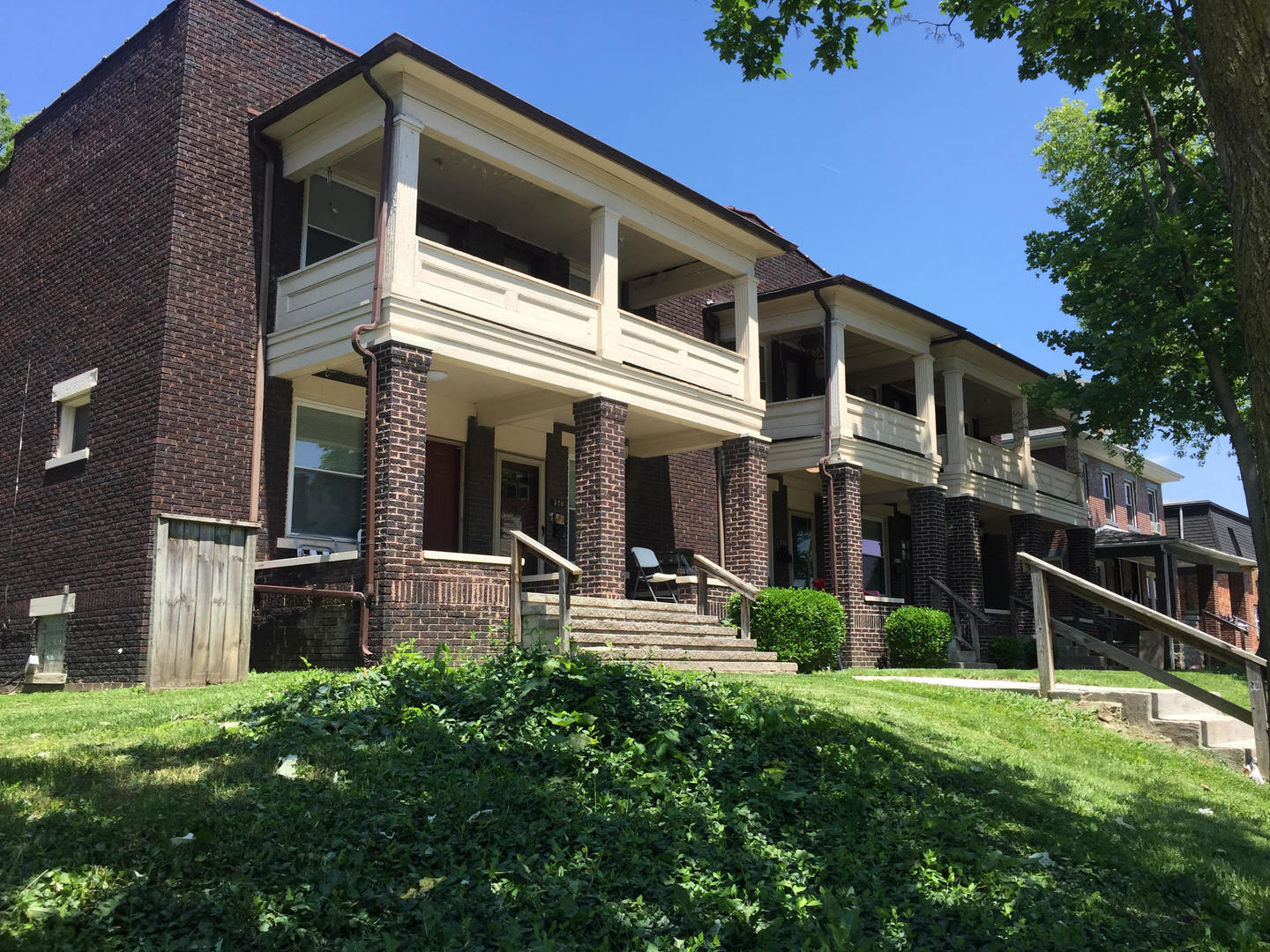 Columbus Apartment: 318-326 E 19th Ave