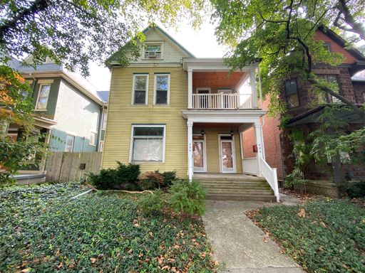 Victorian Village Apartment with Huge Bedrooms, Off-Street Parking and Central Air – photo 1