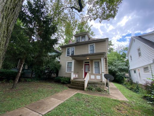 Beautiful 6 Bedroom House on Northeast OSU Campus! – photo 1