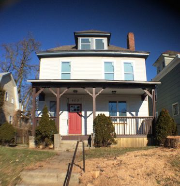 OSU Central Campus Single Family Home! W/ Central Air and Off-Street Parking – photo 1
