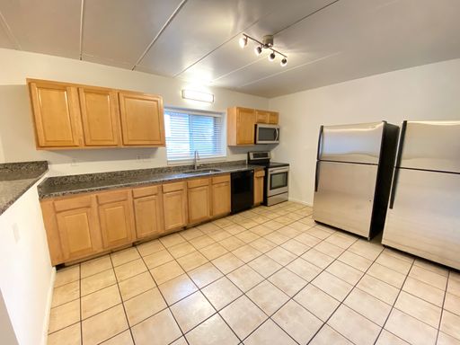 153 E 12th Ave Terrace, Columbus, OH 43201