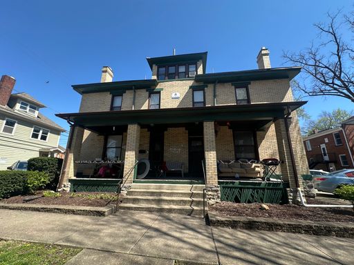 Amazing Location! Half Double OSU Campus Area Close to Lane and High! – photo 1