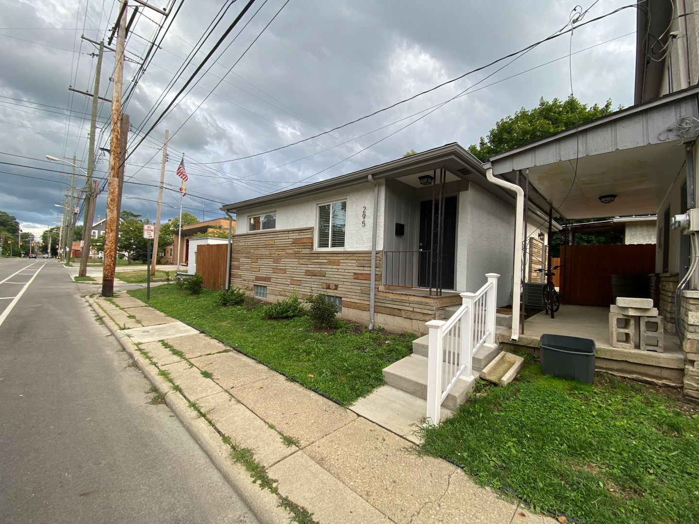 Columbus Apartment: 295 Arcadia Ave