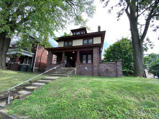 Large Single-Family House - Central Ohio State Campus – photo 1