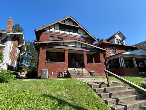 Renovated Duplex Central to Ohio State University – photo 1