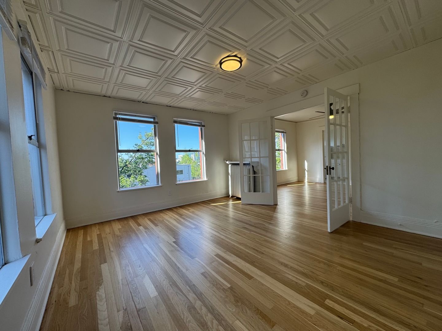 Seattle Apartment: 1305 E Denny Way