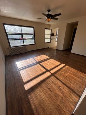 Montlake Apartments #204 One Month Free Rent – photo 1