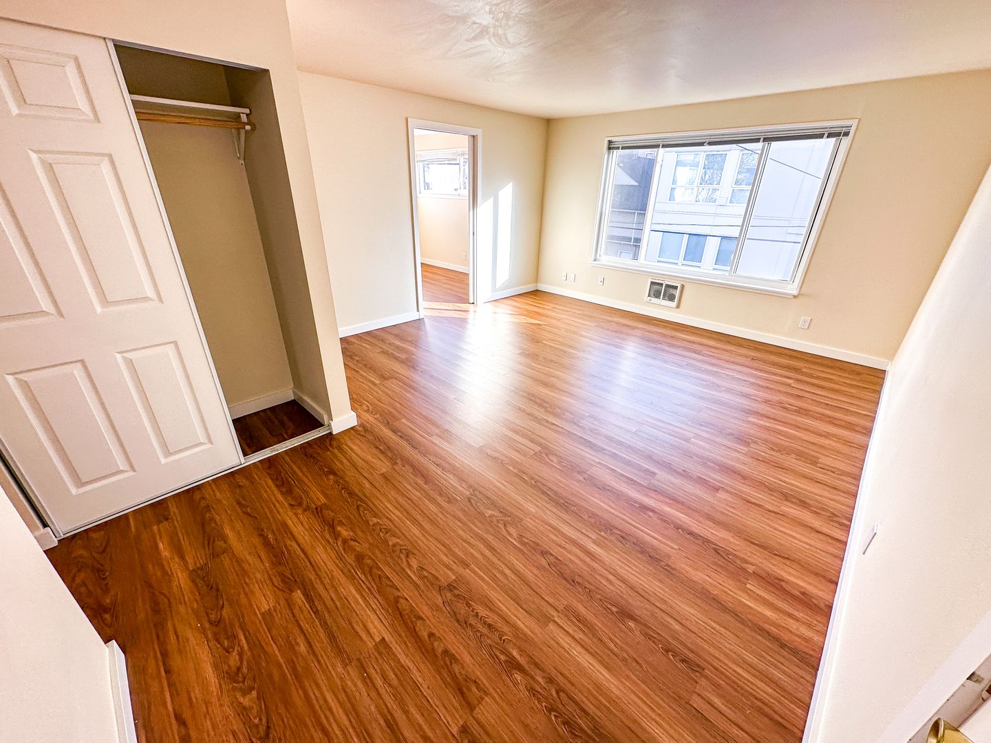 Seattle Apartment: 515 E. Denny Way