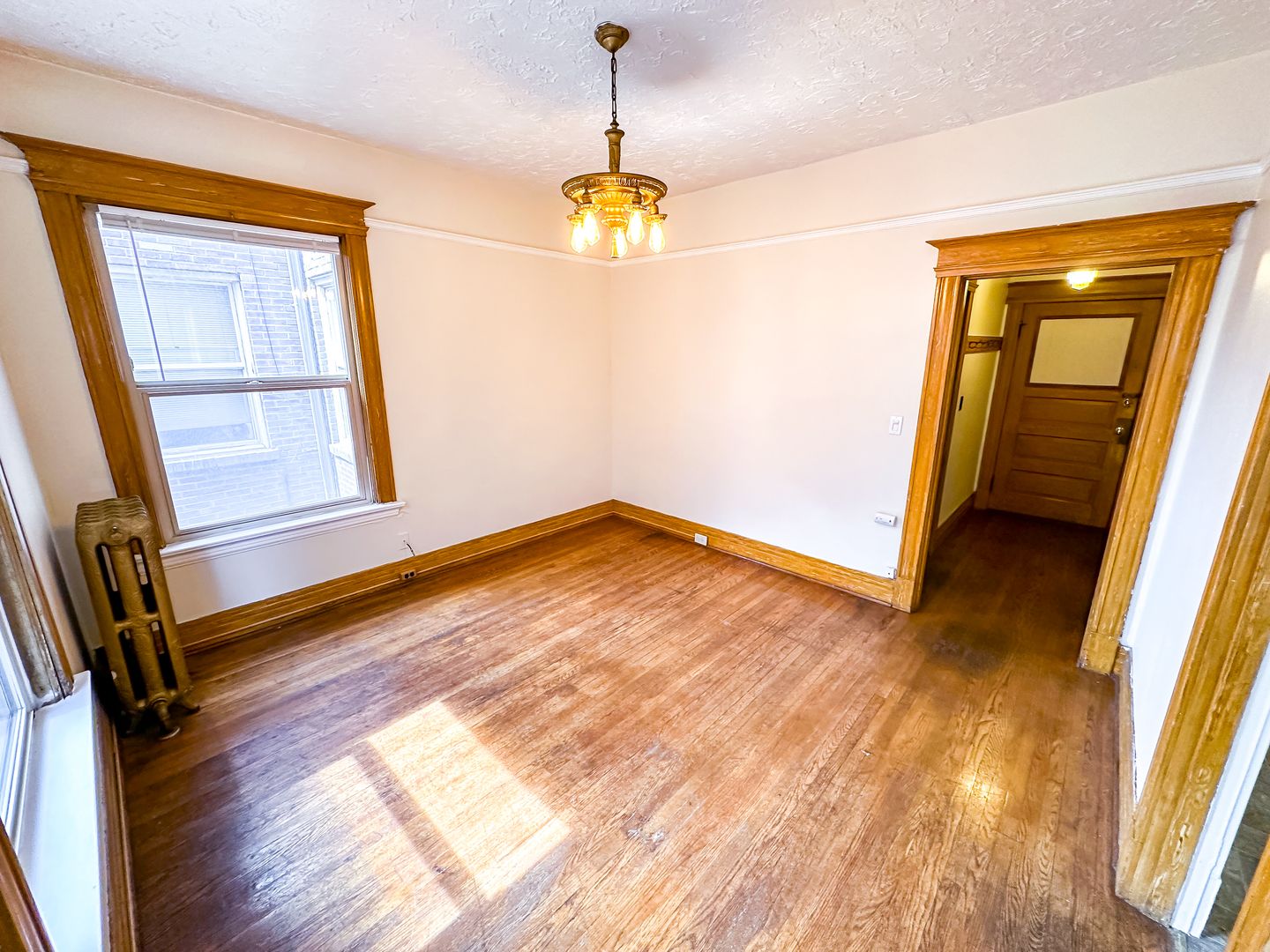 Seattle Apartment: 1615 15th Ave.