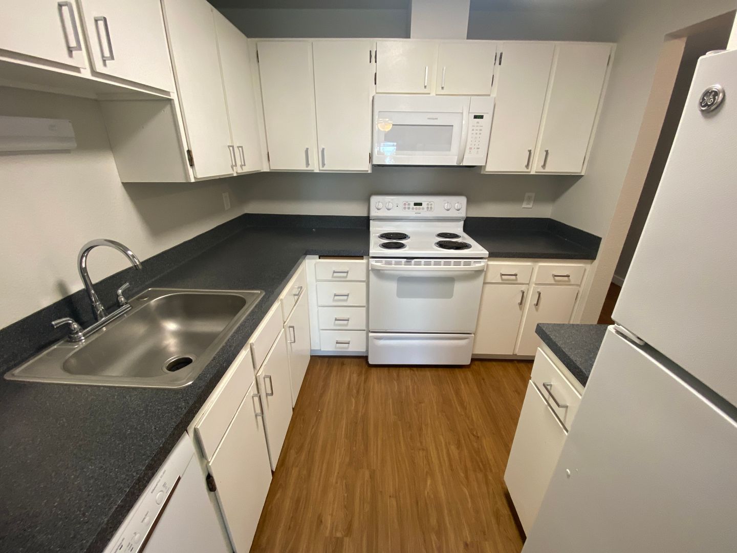 Seattle Apartment: 10757 Greenwood Ave N