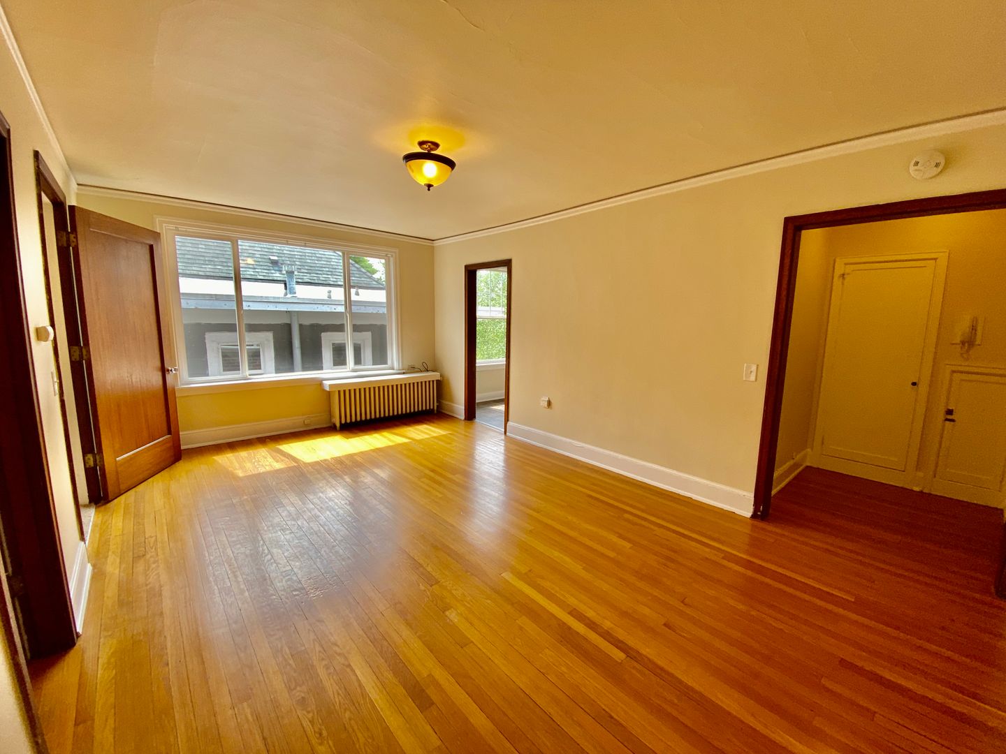 Seattle Apartment: 531 Malden Ave. E.