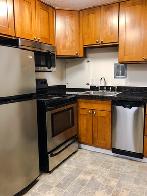 Mercer Vista Apartments UNIT 201/ Available Now! – photo 1