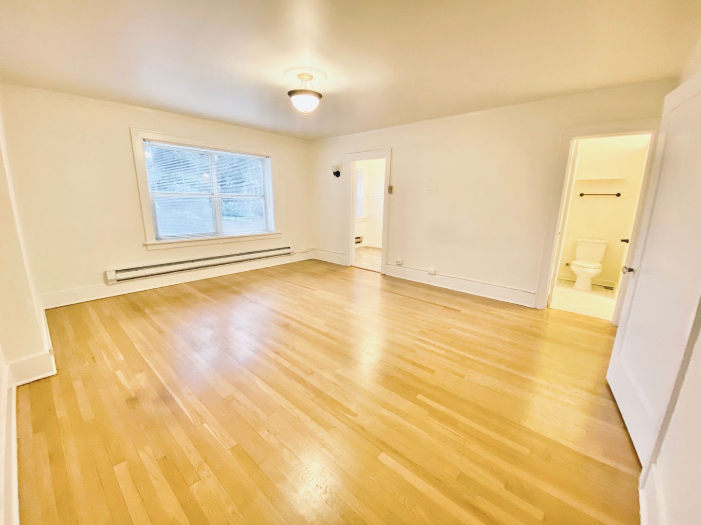 Seattle Apartment: 516 E. Union St.