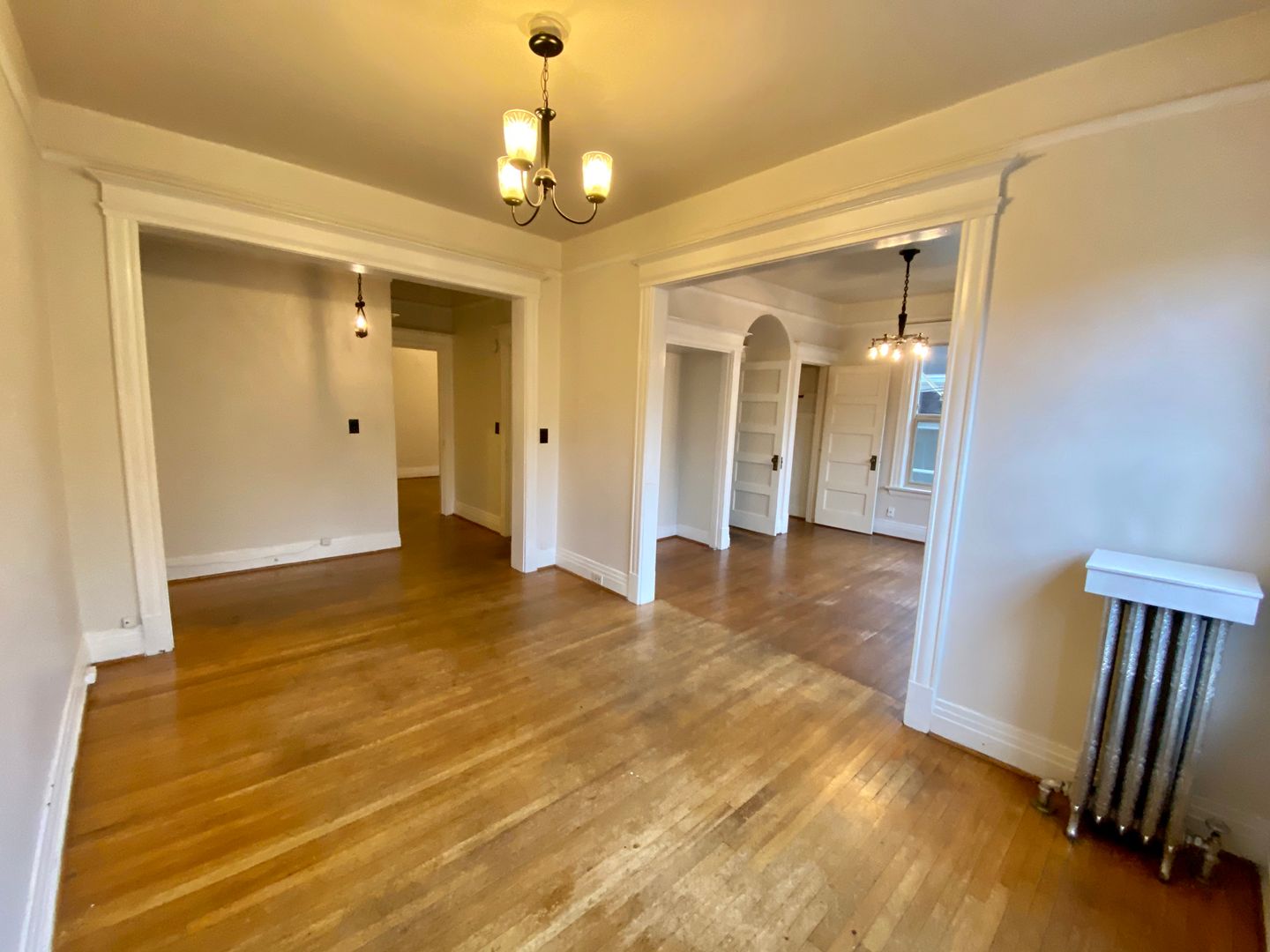 Seattle Apartment: 1615 15th Ave.