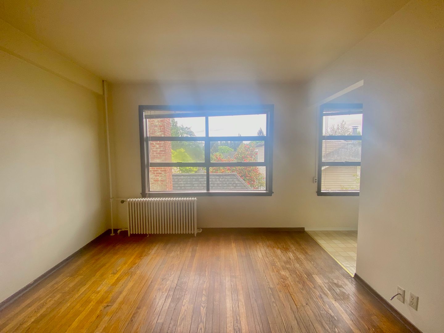 Seattle Apartment: 2410 East Lynn St.