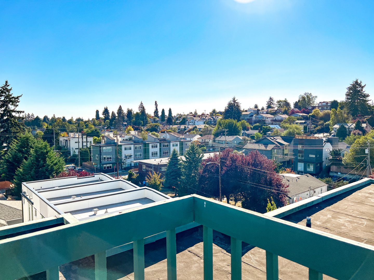 to Garden Terrace 101, a cozy 1bedroom, 1bathroom apartment in West Seattle. This