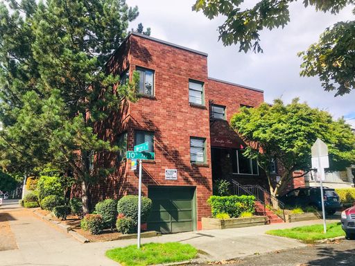 Jennifer Anne Apartments UNIT 1 / AVAILABLE NOW – photo 1