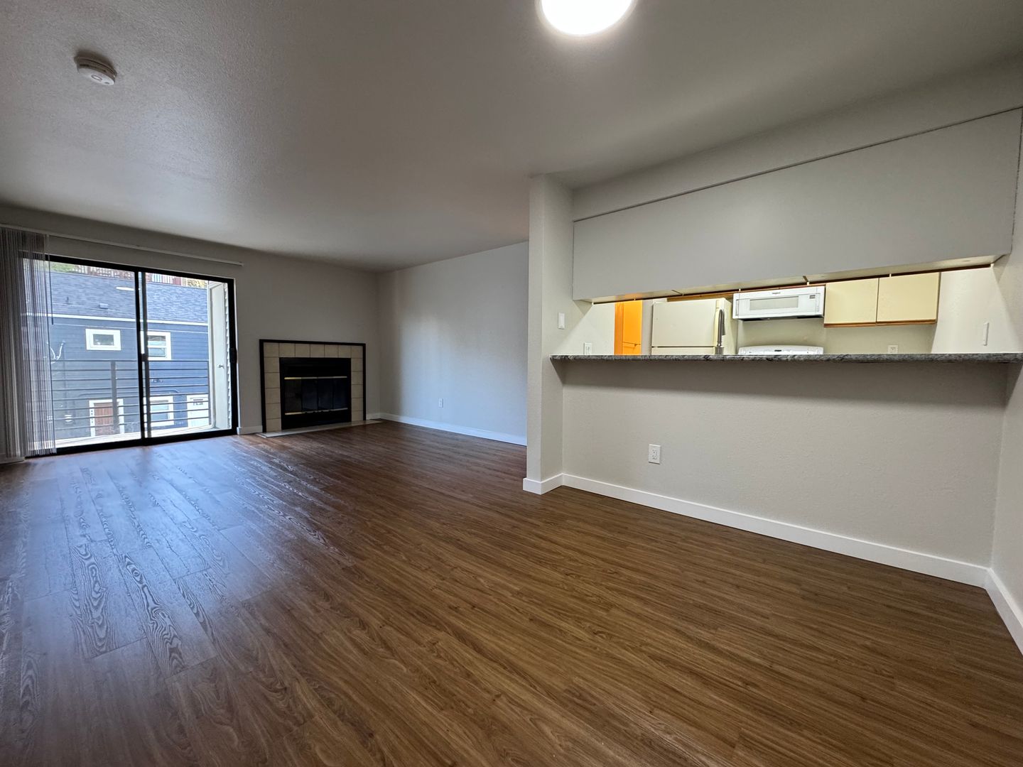 Seattle Apartment: 4830 Fauntleroy Way SW