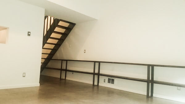 Seattle Apartment: 5231 22nd Ave NE