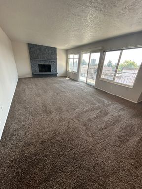 IRO Apartments #402 One Month Free Rent – photo 1
