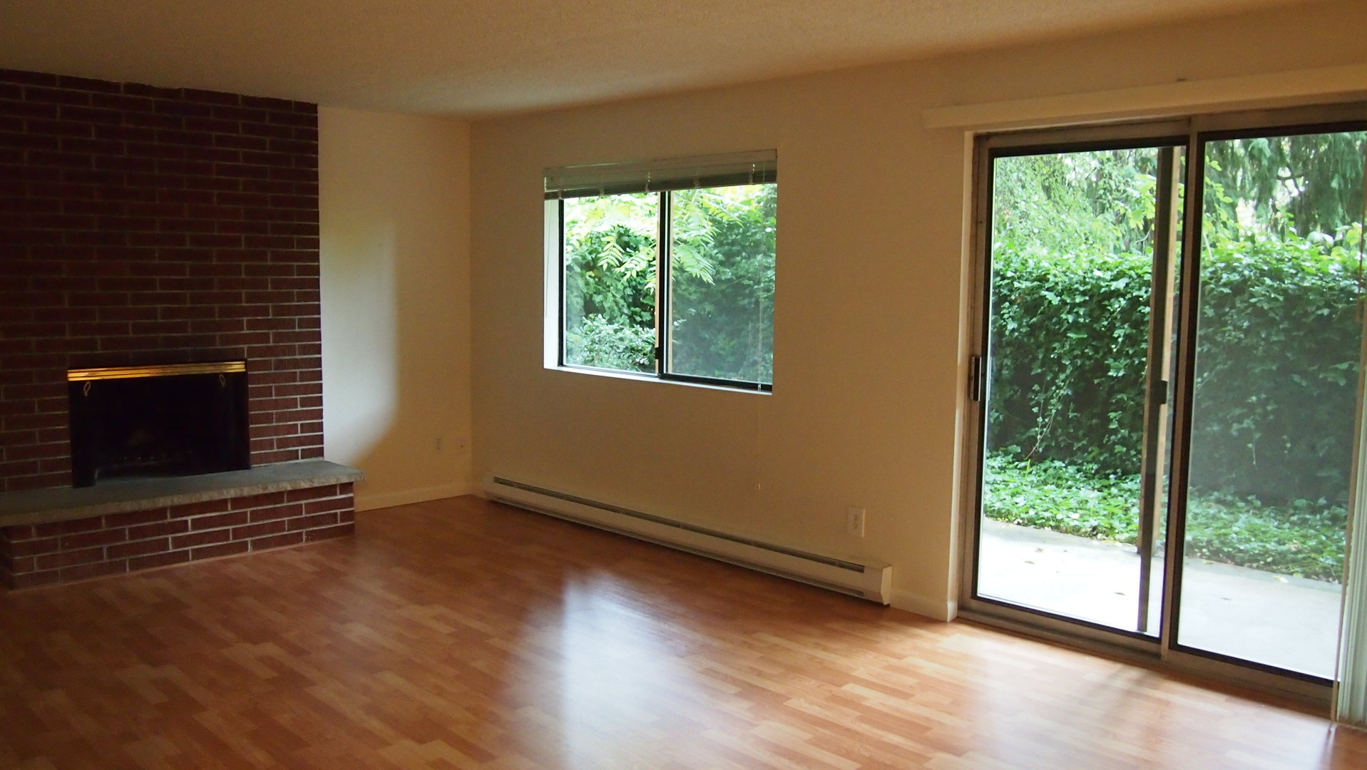 Seattle Apartment: 3626 Fremont Lane N.