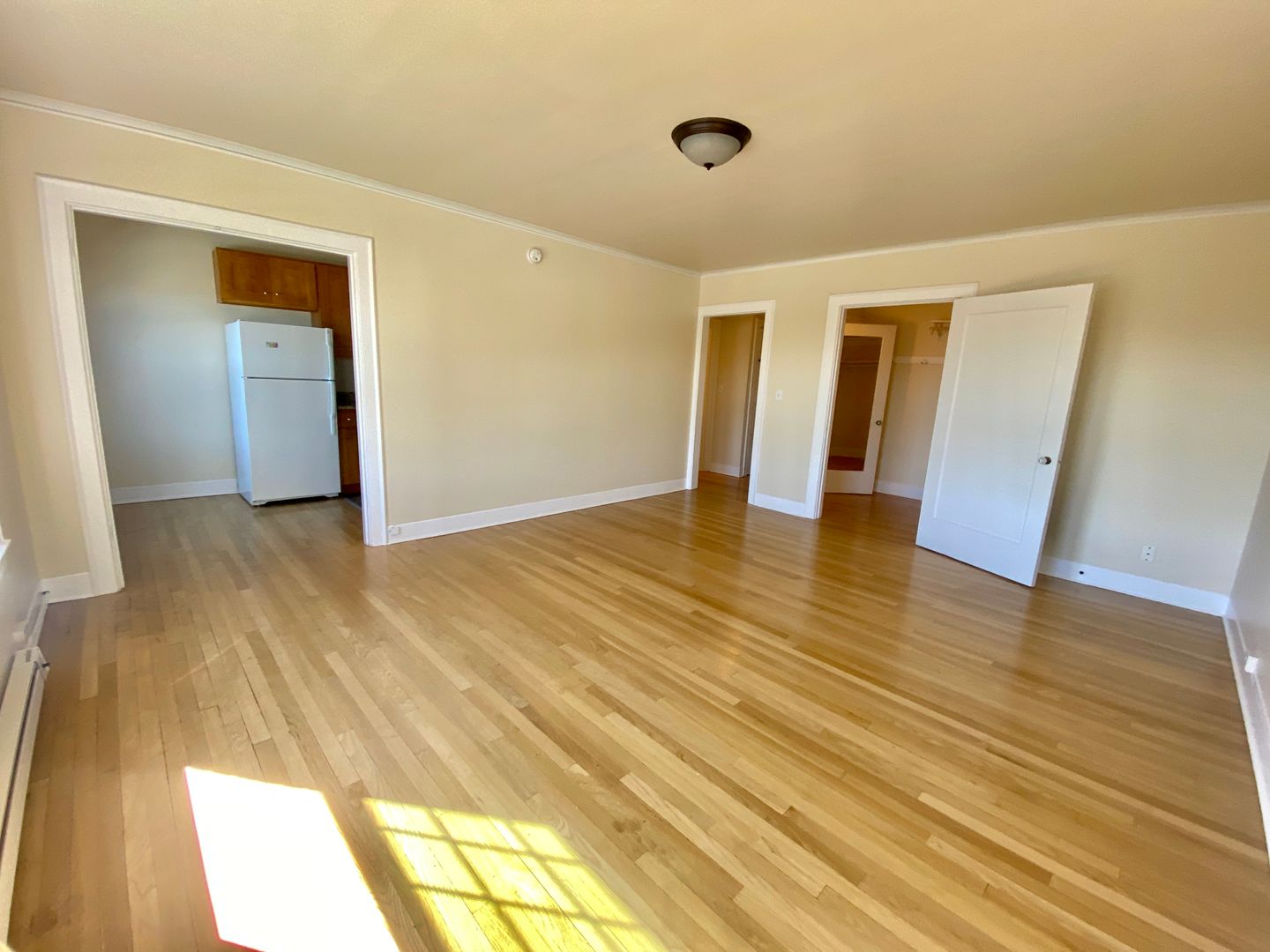 Seattle Apartment: 1305 E. Howell St.