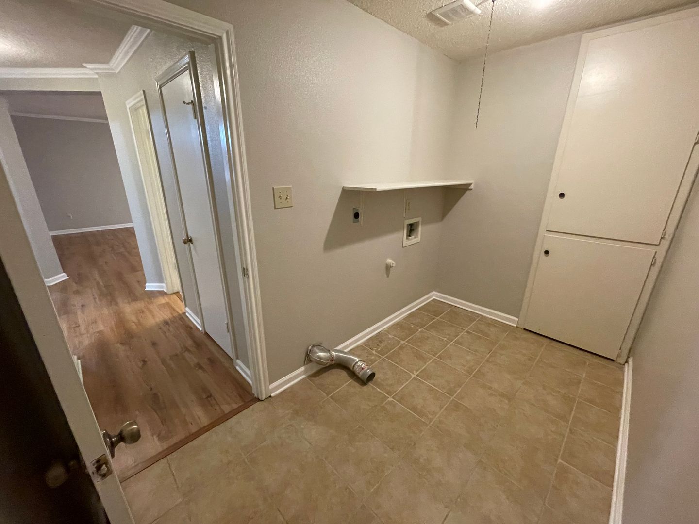 Converse House: 7815 Caspian Bay